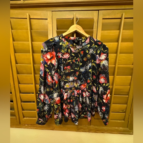 J Crew Silk Ruffle Shirt, Medium - Picture 6 of 6